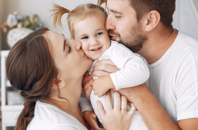 Воспитанный инфантильными родителями