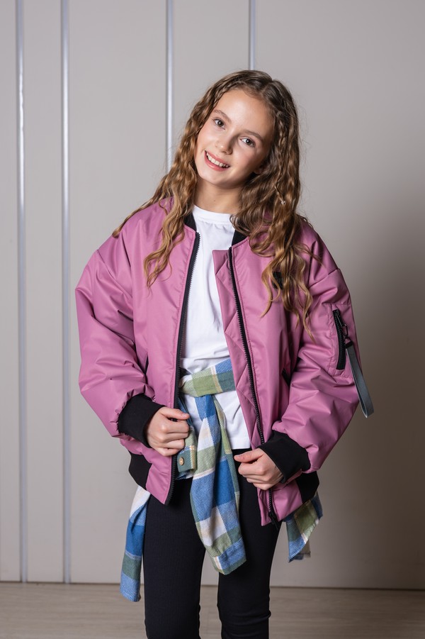 Бомбер оверсайз утепленный (темно-розовый)